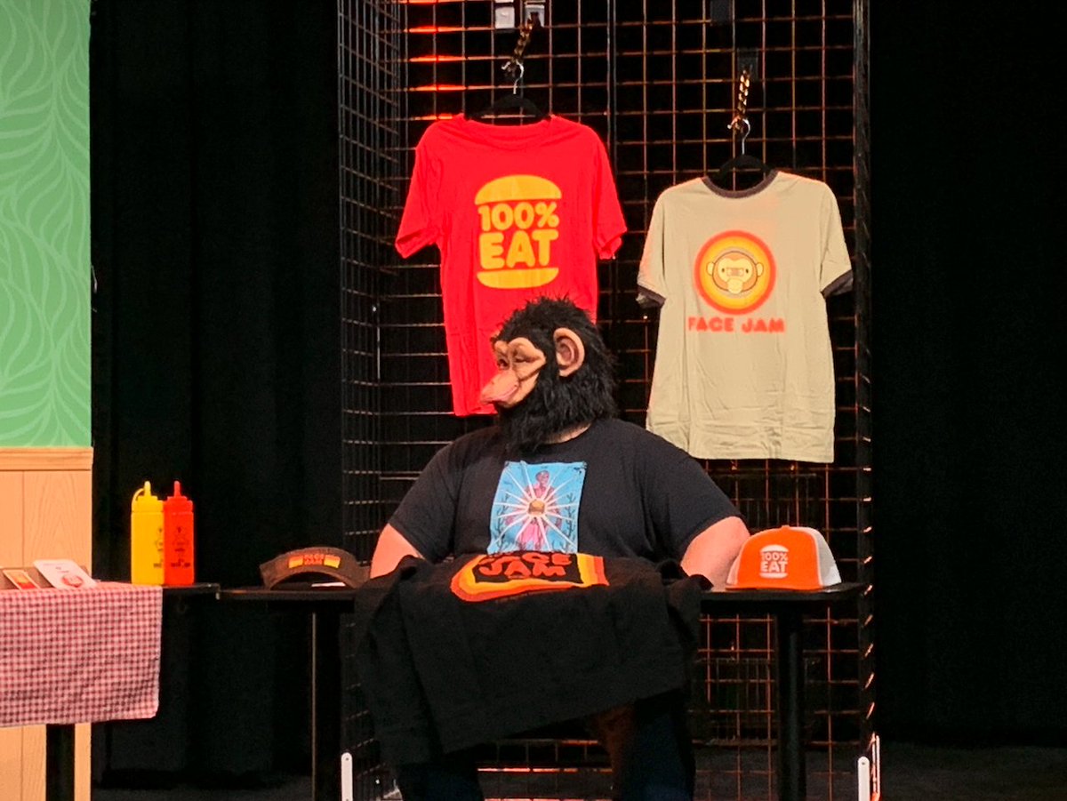 100PercentEat's tweet photo. Kids: We want to go see Sauce Monkey!
Mom: We have Sauce Monkey at home... https://t.co/1Vl54ABGJ2