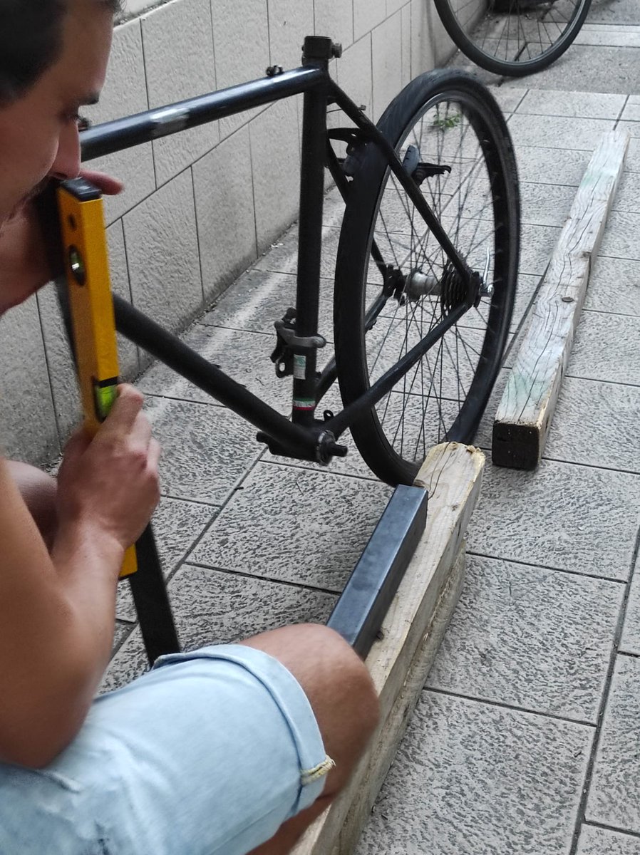 EfestaAps's tweet photo. Stiamo già progettando altri eventi ed attività per #settembre!
Dal 5 tutti i #lunedì #laboratorio di #saldatura 👩‍🏭 e #sabato 24 #workshop di #cicloriparazione 🚲!
Dove? A #Lazàr, in via del Lazzaretto 15!
Per maggiori info 👉https://t.co/9zIwy7SPCy https://t.co/1HARugDGbT