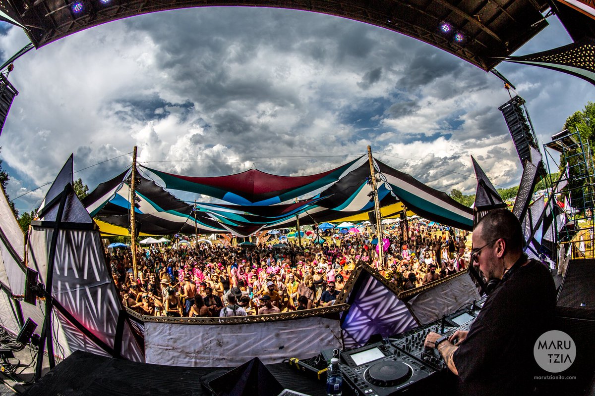Alex Stein @ Solar stage 
Eclipse festival Canada / Illumination 2022

Photo by Marutzia