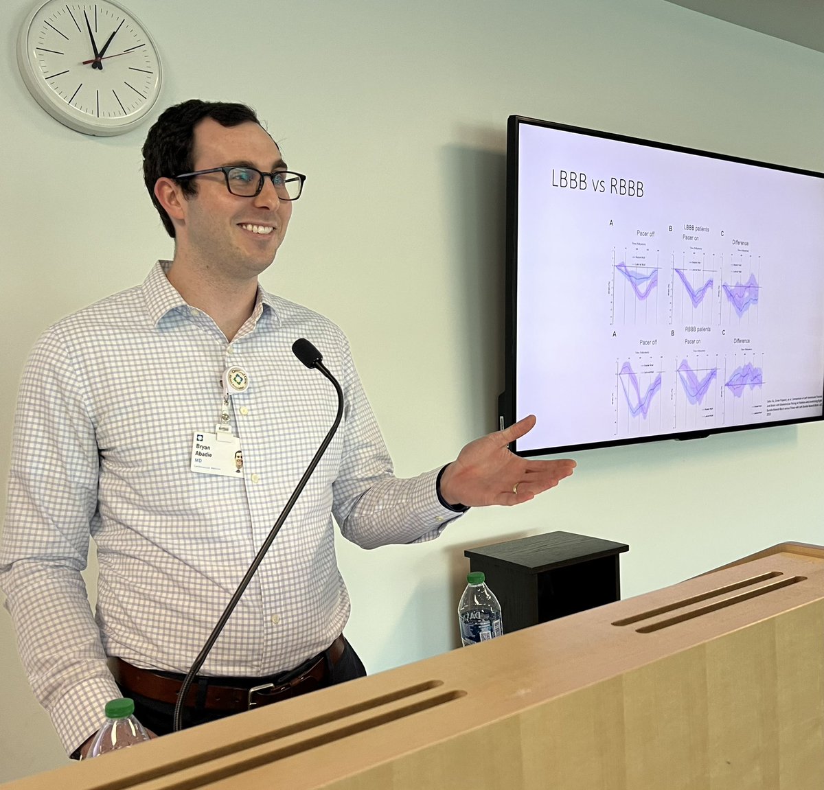 CCFcards's tweet image. Noon conferences by our co-fellows have been TOP NOTCH this year! 💯 Byran’s M&amp;amp;M, Radi’s journal club, @ArsalanMedEd’s echo talk, and @JuliaSimkowski’s J31 conference have been highlights of the year!