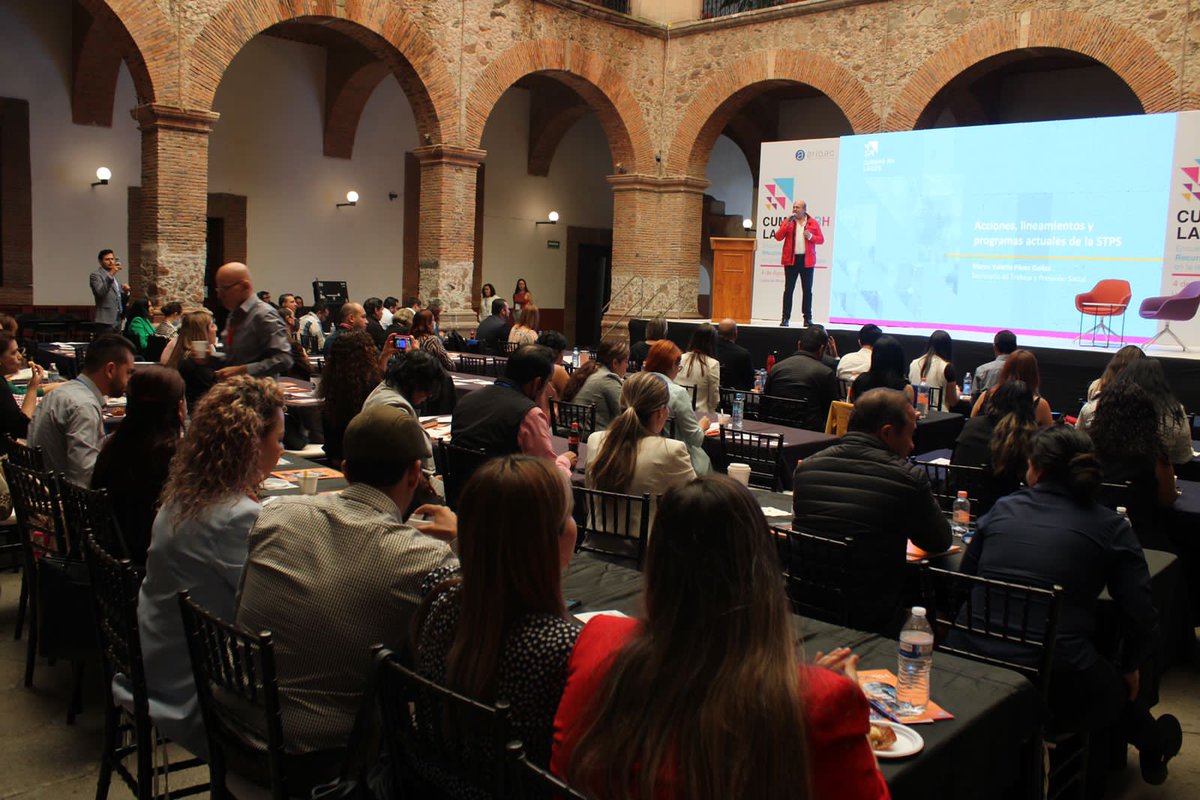 MarcoValerioGDL's tweet photo. Asistí a la Cumbre de RH impartida por #ARIOAC en #LagosDeMoreno, agradezco la invitación y la oportunidad de brindar la conferencia “Acciones, lineamientos y programas actuales de la STyPS”, se contó con la presencia de representantes RH de empresas de la región #AltosDeJalisco https://t.co/iTIAXc9BE6