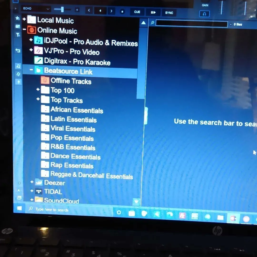 DJ_DR_FUNKJUICE's tweet photo. Salute @Beatsource

https://t.co/nw74etUPka

This is my go to dj stream music when I need it for a very important real life and live stream gigs check it out!

#Funkup #Salute #Fleetdjs
#beatsource #beatsourcelink
#virtualdj #djsoftware #crates @VirtualDJ https://t.co/4puF3E5BNX
