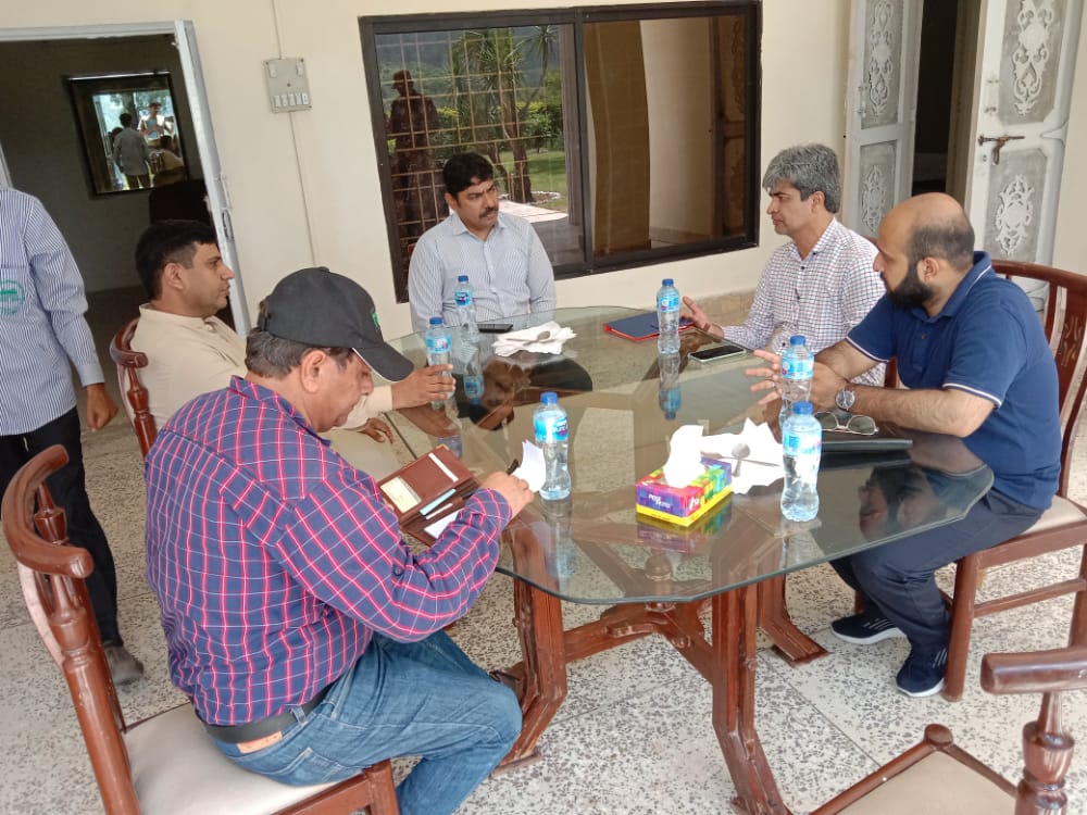 سیکرٹری ٹوارزم احسان بھٹہ ،ایڈیشنل ڈپٹی کمشنر فنانس اینڈ پلاننگ مجاہد عباس،اسسٹنٹ کمشنر محمد عارف قریشی اور ٹورازم ڈیپارٹمنٹ کارپوریشن پنجاب کے افسران نے ڈھوک ٹاہلیاں ڈیم کا دورہ کیا ۔