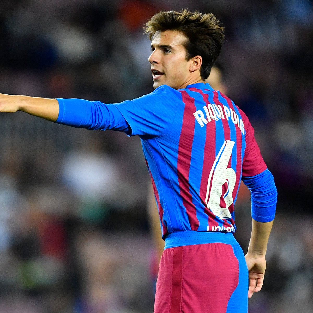 elchiringuitotv's tweet photo. ✅ OFICIAL | El BARÇA llega a un acuerdo con #LAGalaxy por el TRASPASO de Riqui PUIG

💰 El @FCBarcelona se reserva un 50% de una VENTA y una opción de RECOMPRA https://t.co/cCiRto9q2w