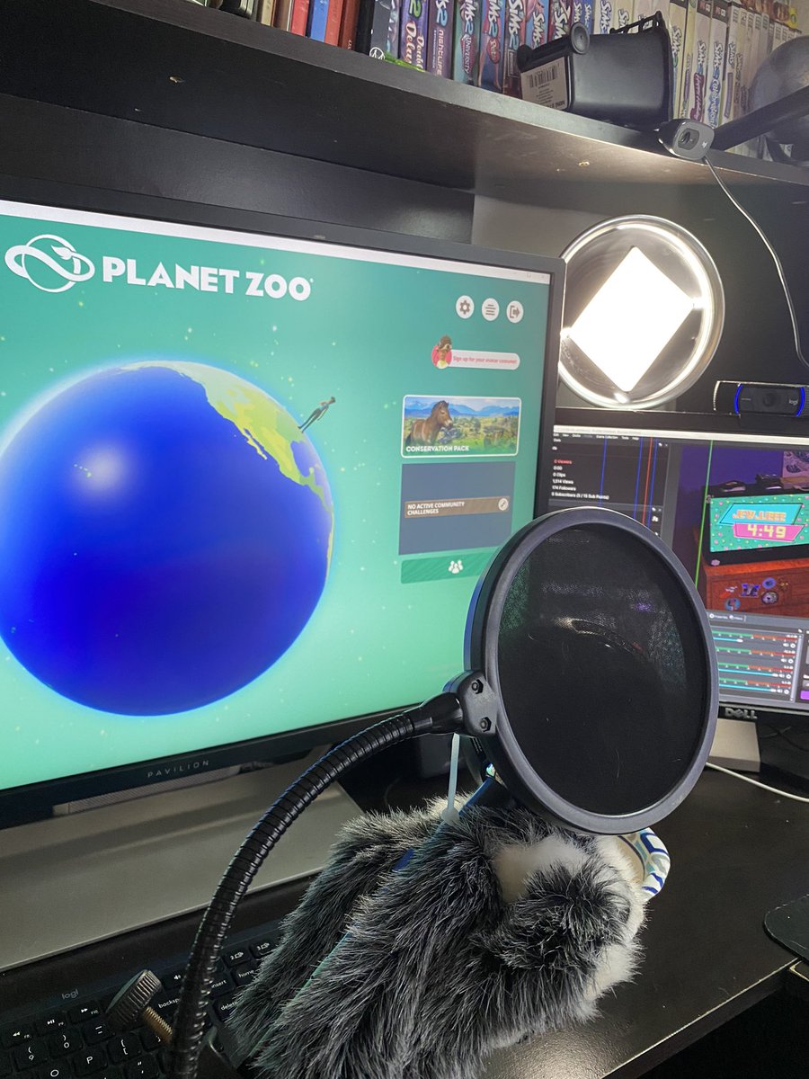 JewJuBeee's tweet photo. We’re live! 🔴 #PlanetZoo https://t.co/GE3OmSmNUV
