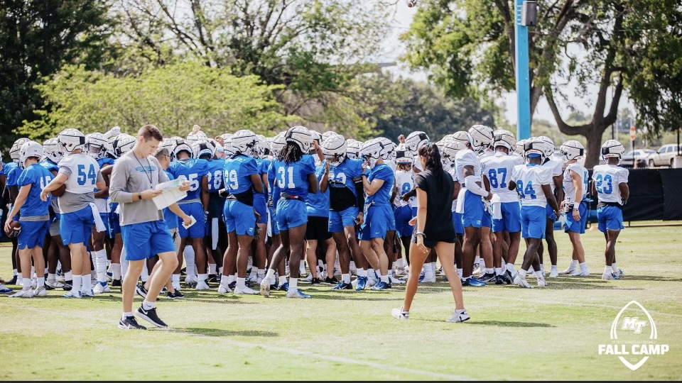 brentdougherty's tweet image. It’s been a wild week getting our oldest off to college. @MT_FB quickly began its process and practice is underway. I’m so proud of @CDougherty72. He’s worked hard for this opportunity. He’s currently No.54.  #LongSnapper #GottaReallyGrindNow  #ClassesStartSoon