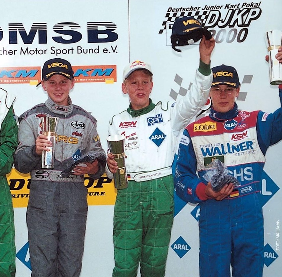 ocsebvettel's tweet photo. Deutsch Junior Kart Pokal
๐ 2000
P1 - Sebastian Vettel with Nico Hรผlkenberg Maximilian Gรถtz๐ฅฐ๐
#VettelFlashBack #Vettel #Karting https://t.co/PpGy3lF5me