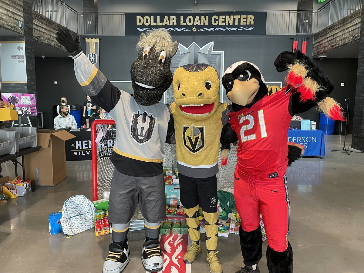 HSKnights's tweet photo. The Summer Bash &amp; School Supply Drive has started! Come hang with us at @TheDLCHenderson! 🤓📚 https://t.co/SLkKjRkY7C