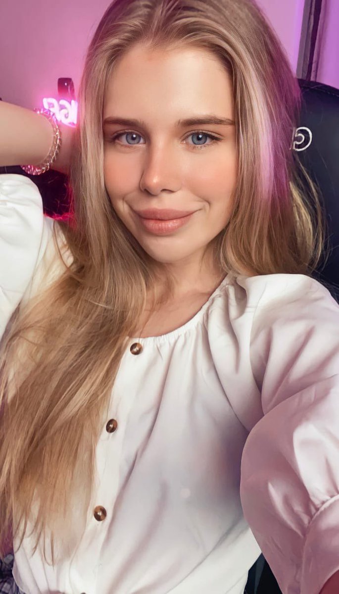 Dana Helloger tweet media