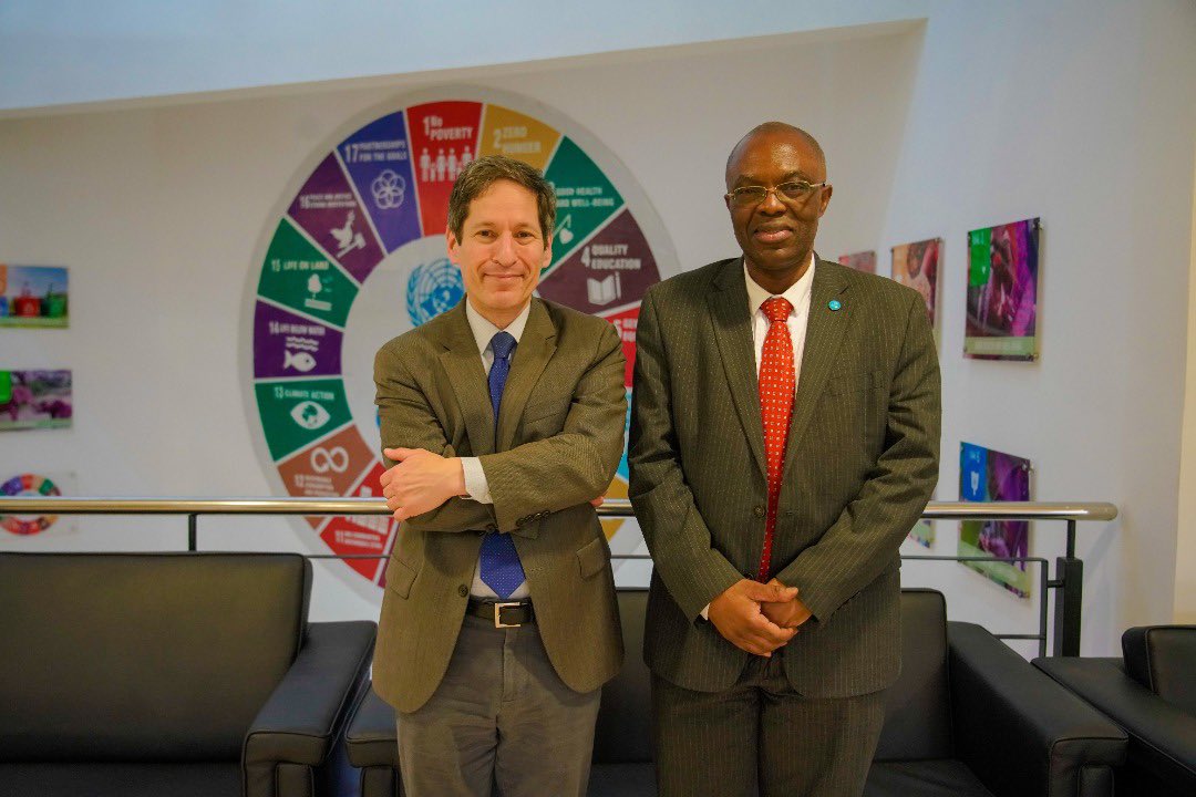 WMulombo's tweet photo. Today, my team and I met with @DrTomFrieden,  CEO of Resolve to Save Lives. Our fruitful discussions centered around strategic engagement between @ResolveTSL's &amp; @WHO across health security &amp; cardiovascular health programs. https://t.co/AmYAiuq3QT