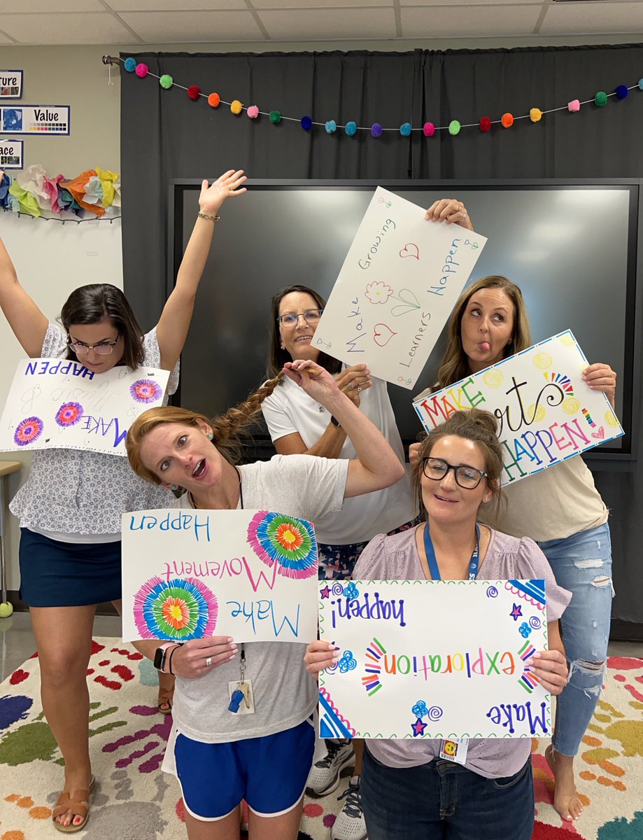 Liz Arnold tweet media