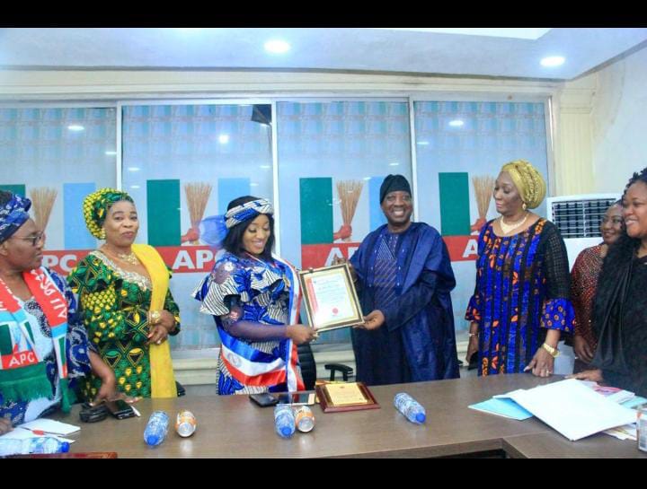 IbrahimEnemi's tweet photo. PRESS RELEASE

Award of Distinction Bestowed to APC National Women Leader Dr Betta Edu a worthy endowment!

APC National Women Leader Dr Betta Edu's achievements reverberates across the length and breadth of the country in the last three (3) months.@betta_followers @edu_betta https://t.co/jlwStFDmFr
