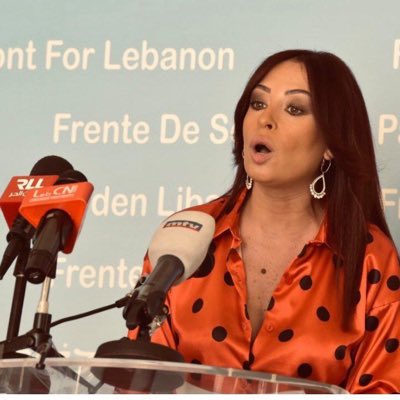 'أنتِ يا ساميا كَسَرتي قاعدة ناصِر أخاكَ ظالماً كان أم مظلوماً، دفاعاً عن وطن لكل اللبنانيين'!

د.سمير جعجع
 ٢٠٢٢/٨/٢ 

دفاعاً عن وطن لكلّ اللبنانيين ♥️🇱🇧