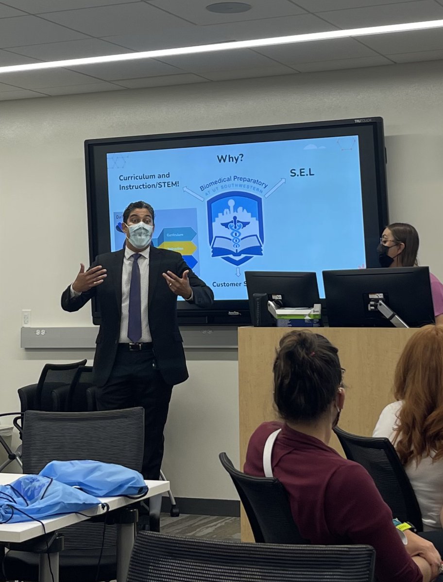 DISDBiomed's tweet photo. Our teachers first experience at the UTSW Sim Center. Setting Goals and aligning our goal to the districts essentials in a biomedical environment is priceless. https://t.co/jfsiKjPPhY