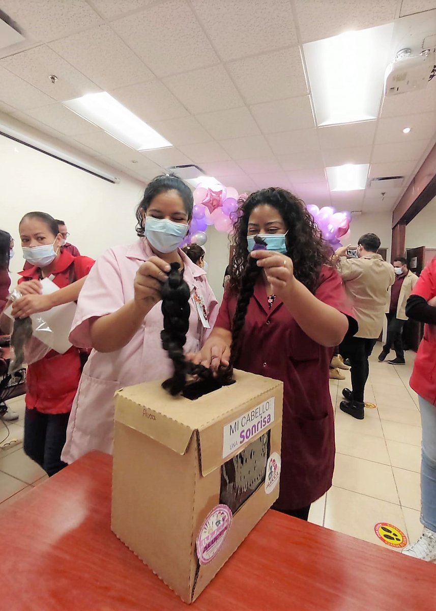 aluccaleon's tweet photo. En días pasados, la empresa @LearCorporation  llevó a cabo en su planta de Eagle Ottawa Parque Stiva el evento "Donación por Amor". 💕

Durante el mismo, varias colaboradoras aceptaron cortar su cabello para donar el mismo a #ALUCCA.

 ¡¡ MUCHAS GRACIAS Y BENDICIONES !!🙏🤝🥰 https://t.co/FEdjXVmFu7