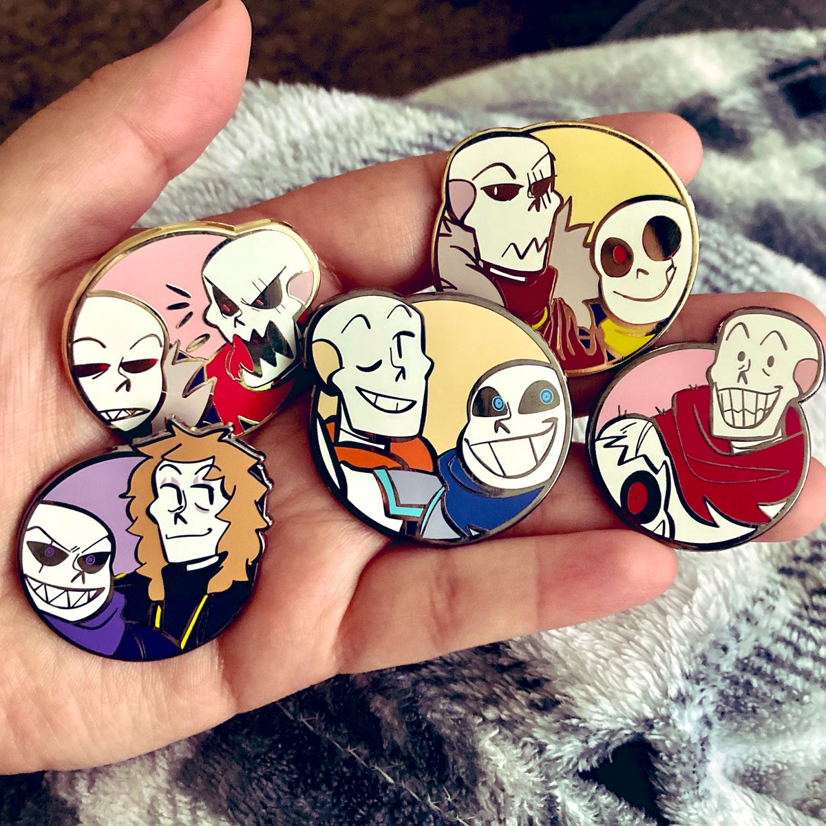 WE GOT THEM BOYS!!!!! Those who ordered my ut bros pins should be ready to ship in about a week! give me time since I’m currently busy! (Work, comms, plush orders) 

the listing for the pins is currently not available right now until I have the current orders shipped!