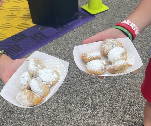 Have you ever had a fried Oreo? What do you want to try the most at the fair this year? 
#MVF2022 #yummy #food