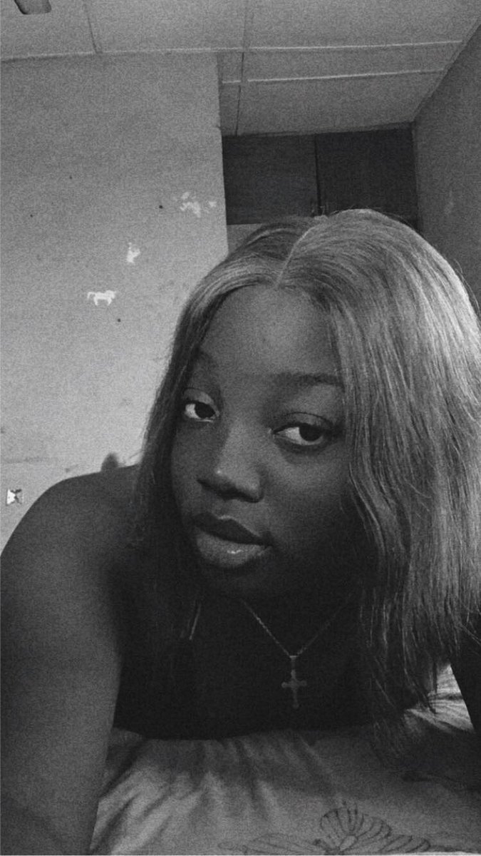 __Jack_ie's tweet photo. Hi im grey🤭💋 https://t.co/99zLR8Jf6o