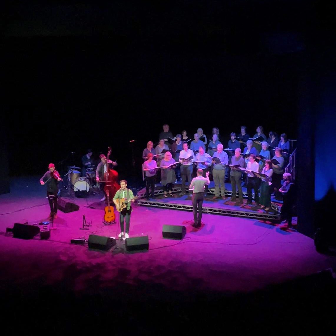 allewismusic's tweet photo. Edrych mlaen yn arw at nos yfory yn y Babell Lên (7:30) lle fydda i a @CorABC1 yn ail-gydio yn deunydd #TeynyGrug ar gyfer @eisteddfod #tregaron2022 dewch yn llu 🍃 #eisteddfod https://t.co/XQdlMadRHd