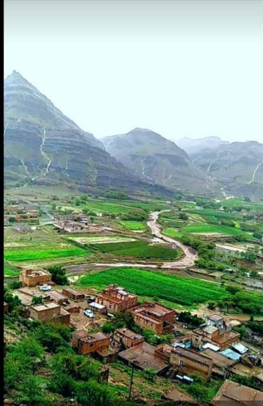 الغيث
اليوم
من الكميم الحداء محافظة ذمار