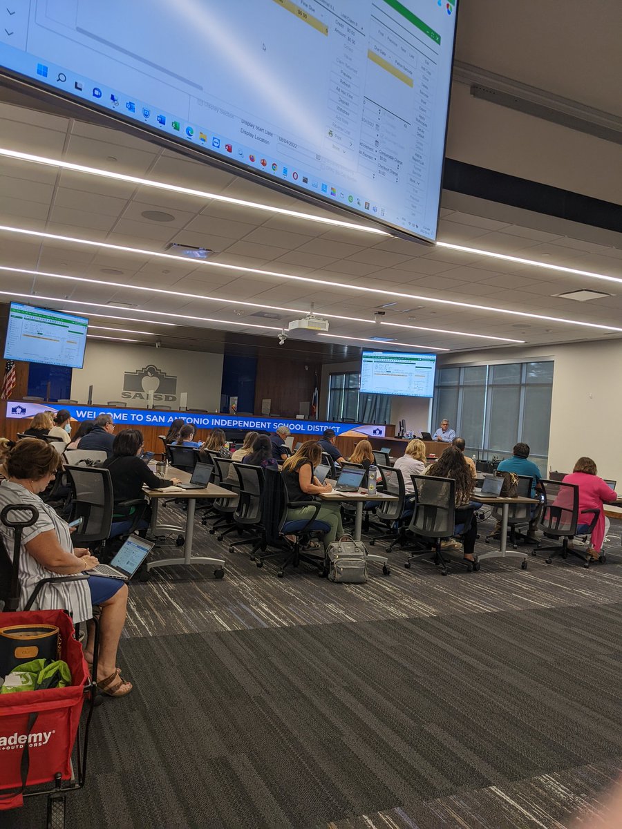 Library Media Services, SAISD tweet media