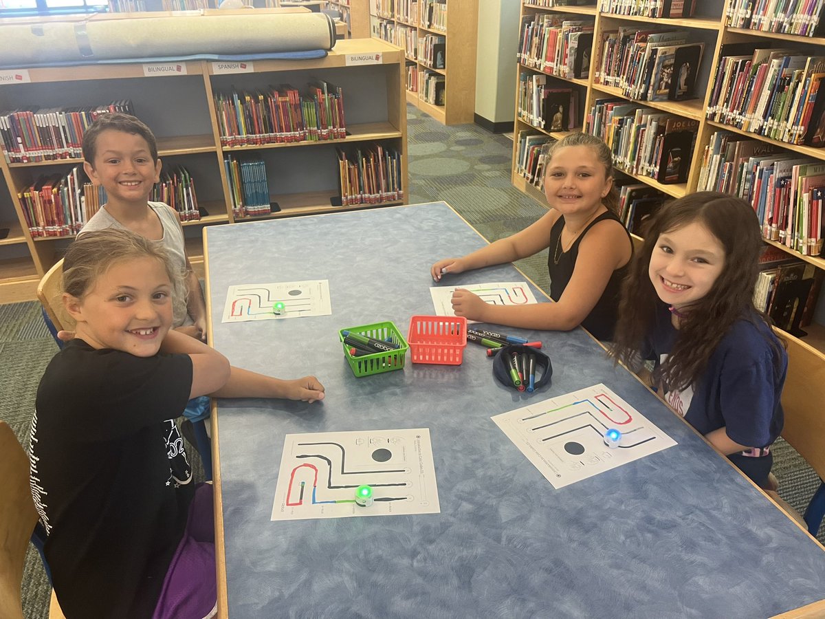 BayElementary's tweet image. Having fun and working hard! 😎 @PatMedSchools @pta_bay Summer Academy fun 🤩