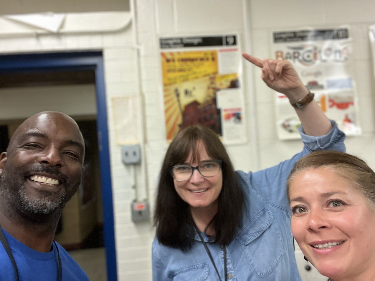 sch_ldp's tweet photo. SCH Administrative Retreat— scavenger hunt😅🤣😀#SCHTeamwork22 https://t.co/j3Rz44KYWd
