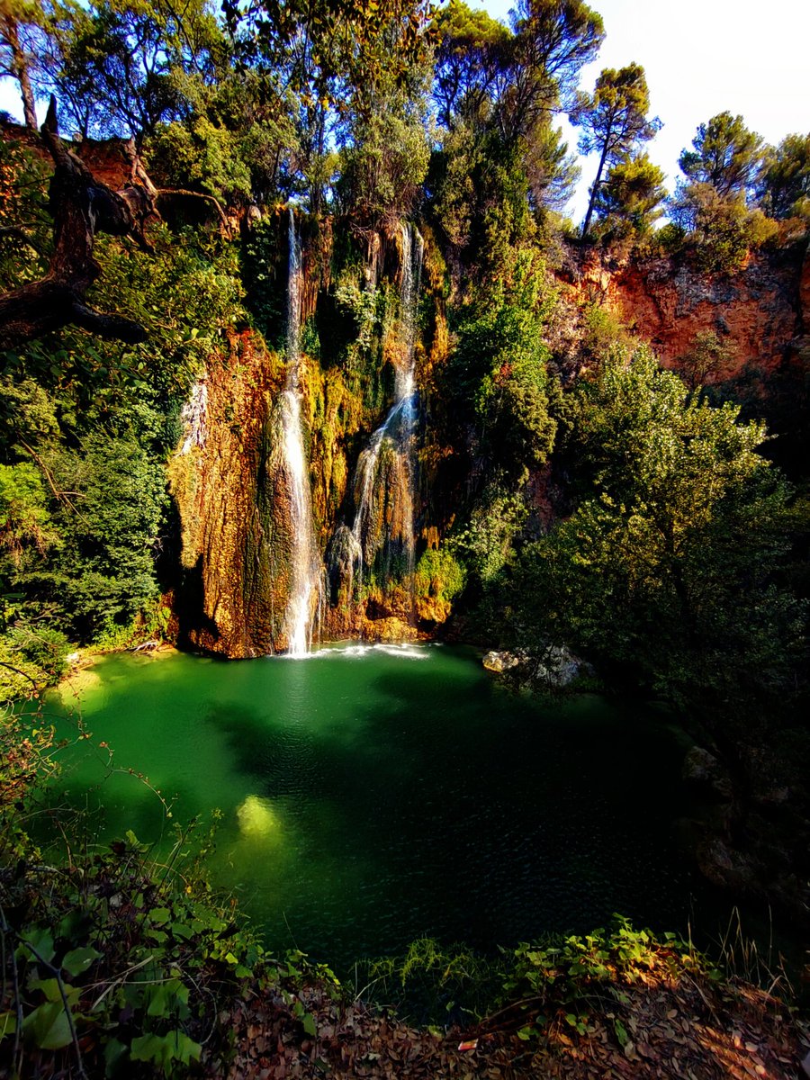 CptCheapr's tweet photo. Cascade de Sillans #lespetitesdefrance #paysages #Views #view https://t.co/48zPOQnjm2