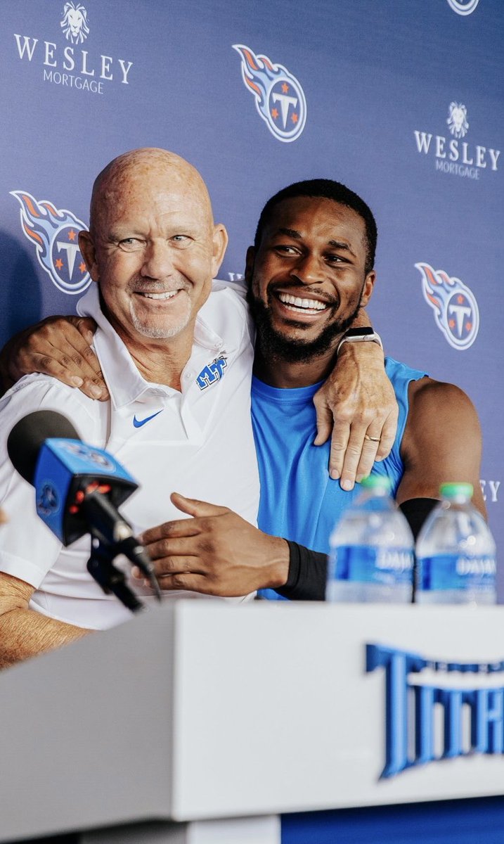 Proud to announce the retiring of Kevin Byard’s #20 jersey! Respect and appreciate you my man! Have a GREAT YEAR! Love you