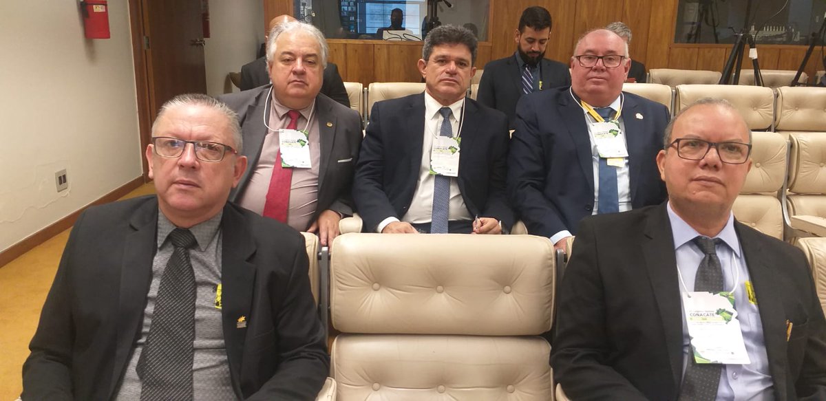 SindireceitaDEN's tweet photo. Diretoria do Sindireceita participa do Congresso Extraordinário da Conacate que discute temas como impacto das reformas para servidores e para o serviço público
Saiba os detalhes: https://t.co/4LYTMImfDC
#Sindireceita #AnalistasTributários #Conacate #CarreirasdeEstado https://t.co/AR9yZypJwE