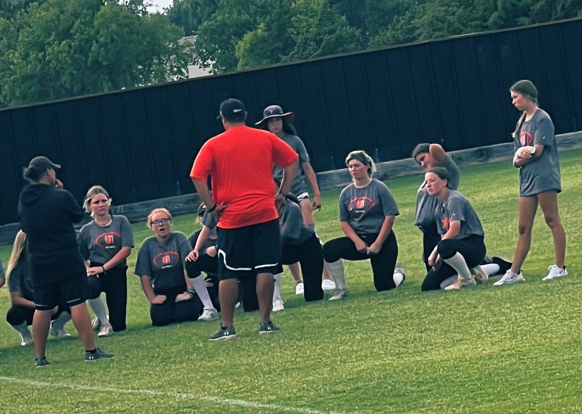 Still not cleared to play but here for my girls! @QrRecruiter @ondecksoftball @LegacyLegendsS1 @NormanSoftball @softball_dugout @SBRRetweets @ImpactRetweets @TopPreps @UncommittedUsa @SUncommitted @now_d1 @PlaynSportsUSA @PlaySoftballNet @PlayNAIA @playnsoftball @SoftballDown