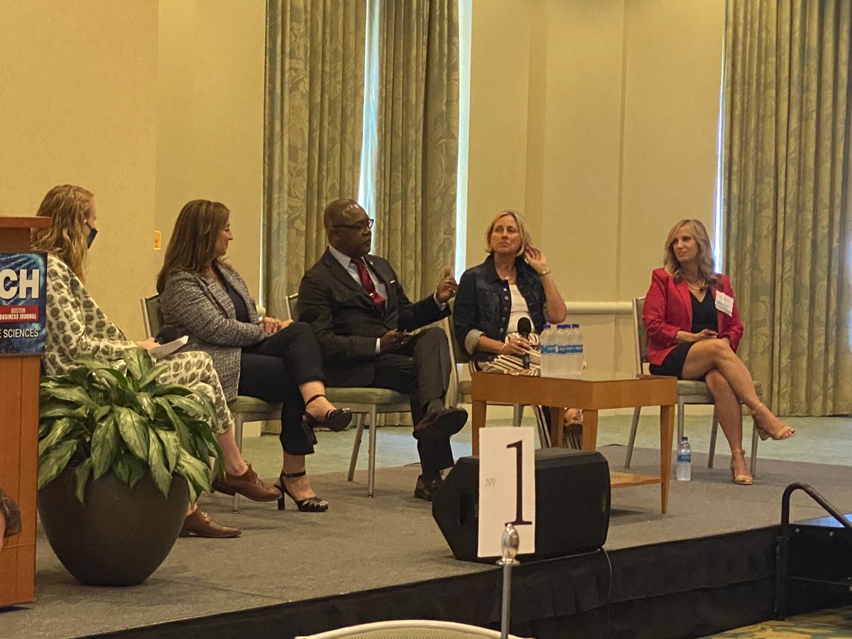 MALifeSciences's tweet photo. Grateful to have our President and CEO @kennturner part of a vital discussion with HR industry leaders from @SanofiUS, @TakedaPharma, and @VertexPharma on growing and retaining our talent here in the Commonwealth. #BBJBiotech https://t.co/bZ259df5D3