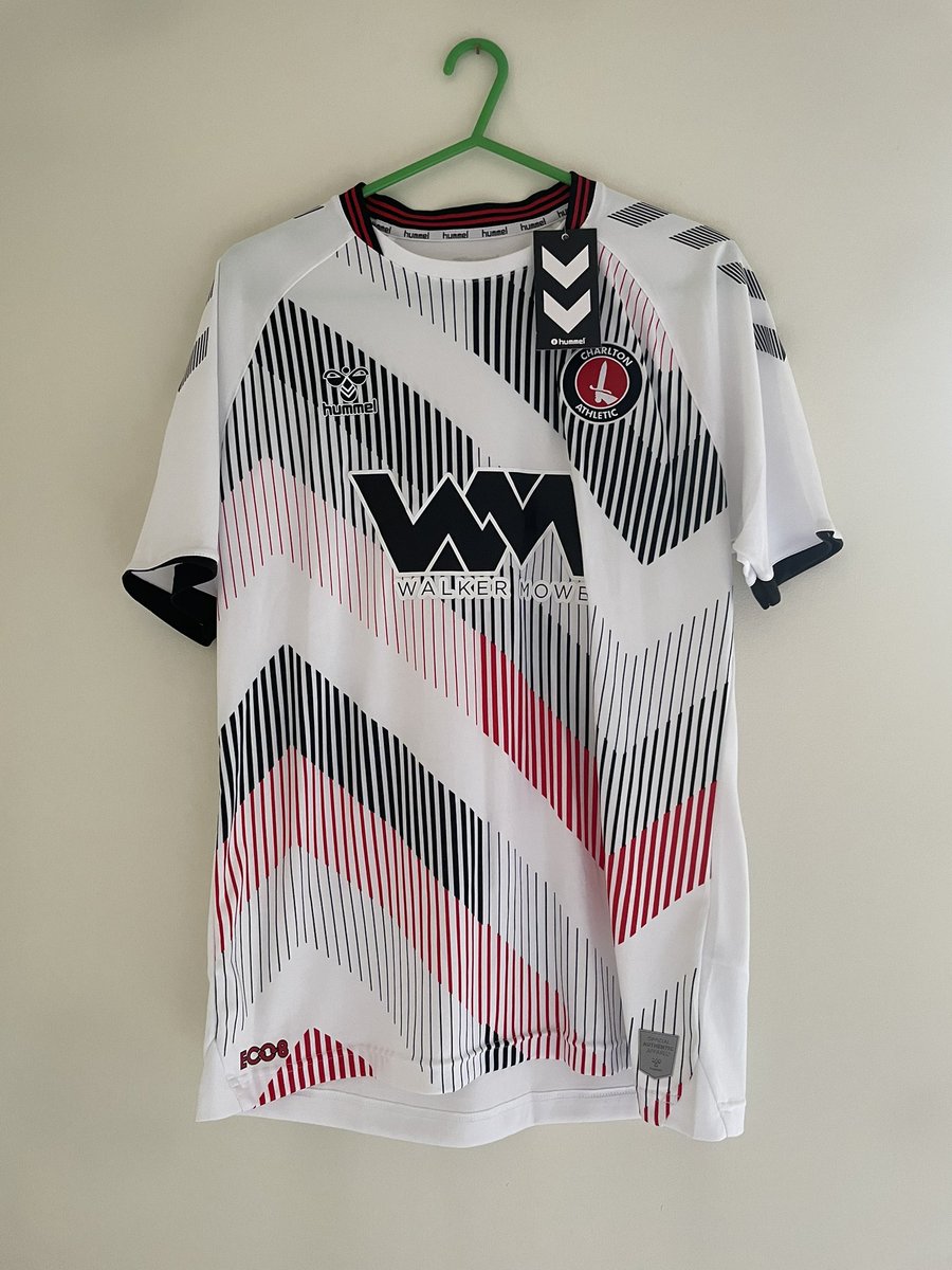 CoveredEndChoir's tweet photo. 2021/22 Away
BNWT
Size Medium 
£20.00 https://t.co/NrCXDT3Ufz