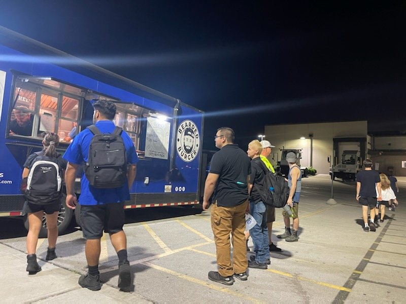 UPSPlainfield's tweet photo. HUGE shout out to #BeardedBurger for coming out the #UPS #PlainfieldHub for #PTSupervisorAppreciation Week. The food was delicious, the vibes were great, and you guys made our day! #UPSers #Indiana 🍔🥪 https://t.co/pLGqi7s5d5