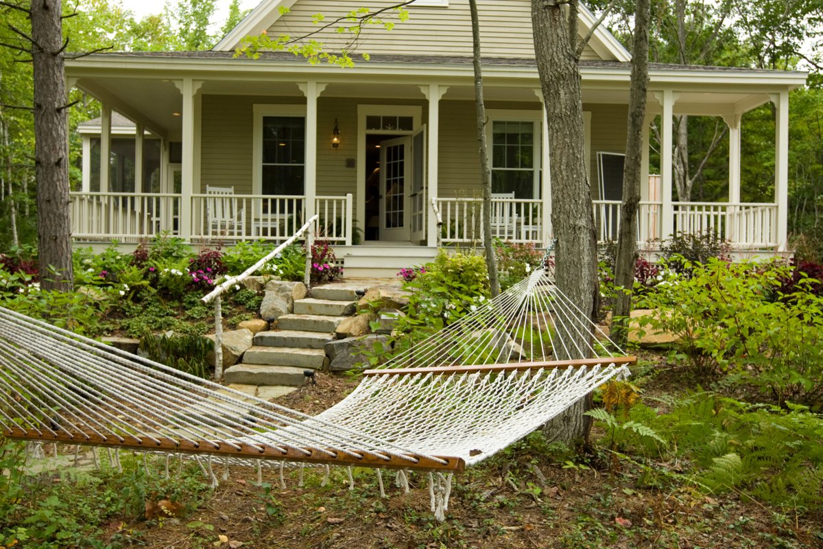 Boston Moms tweet media