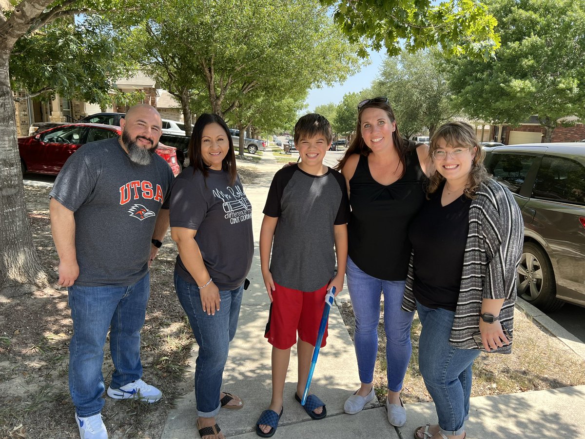 Scavenger Hunt time! The teachers <a href="/NISDStraus/">Joe Straus III Middle School</a> found Jonas! <a href="/VeronicaNerone/">veronica nerone</a>