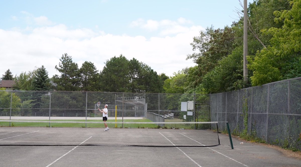 The National Bank Play your court program is here! Developed with our partner @TennisCanada, many communities across the country will be able to learn or reconnect with tennis on revitalized courts in their neighbourhood 🎾🌳✨ Discover the program 👉 bit.ly/3zzR6Qu
