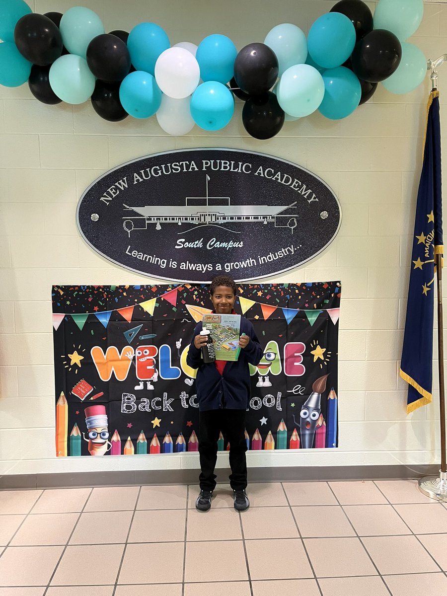 Kerose12's tweet photo. My first summer reading prize was claimed today by this magnificent 5th grader! Don’t forget- bring me your completed summer reading log and you can get a prize from me!! @Pike_NAS #pikeproud https://t.co/jmaKxNqxrQ