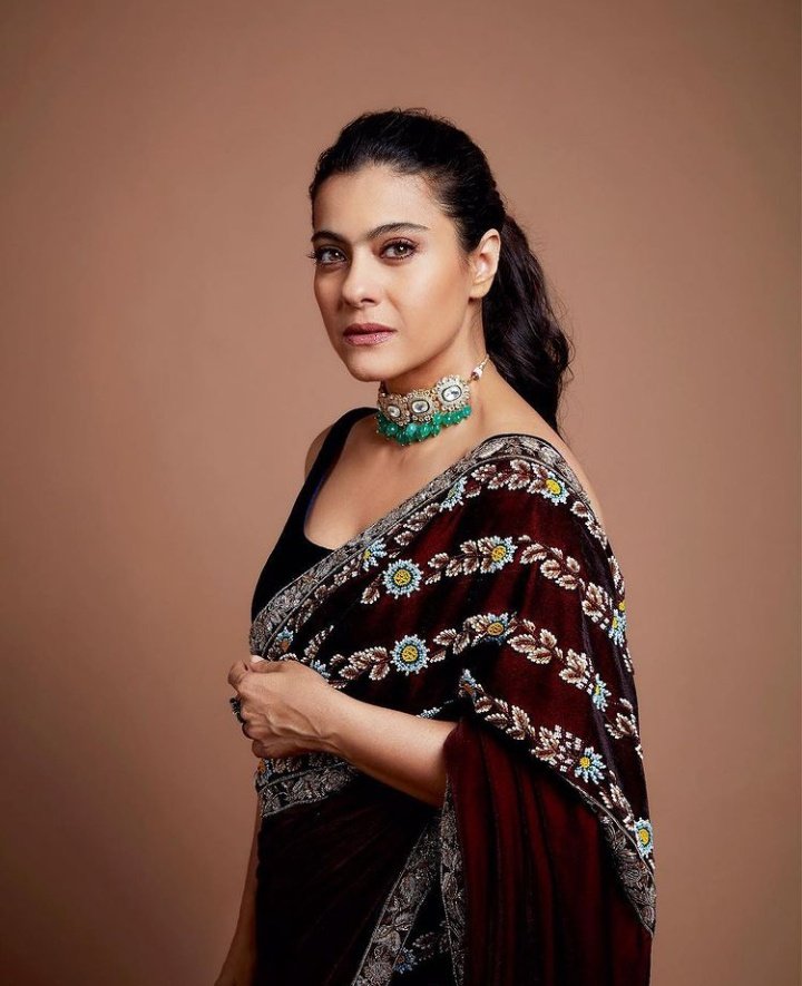 Happy birthday to my Queen,the craziest,loveliest,unapologetic,bubliest Kajol.Wish you all the best           