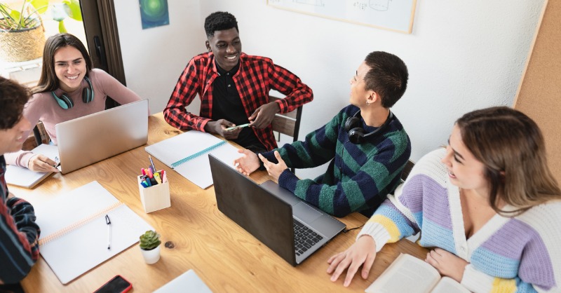 illumia_tech's tweet photo. Gen Z students hold high expectations for their higher ed institutions, check out our latest blog to learn more about the Gen Z student experience.

#genz #transact #campus #blog #collegelife