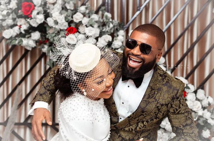 GrassrootsNg's tweet photo. Congratulations to the gospel singer, Mercy Chinwo on her court wedding to her heart throb. See how beautiful they look😍 #mercychinwo
Her Smiles says it all.. Not forgetting the reason behind that big smile #pastorblessed
#grassroots #grassrootsnews #Mercyisblessed https://t.co/Q4BuXEl6XO
