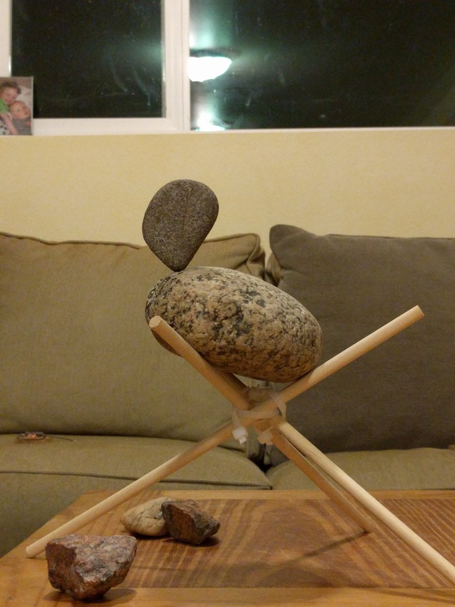 hiddenbalance's tweet photo. Back Porch, Lakewood Colorado #stacklife #stonebalancing #rockbalancing https://t.co/kk9jNxxji5