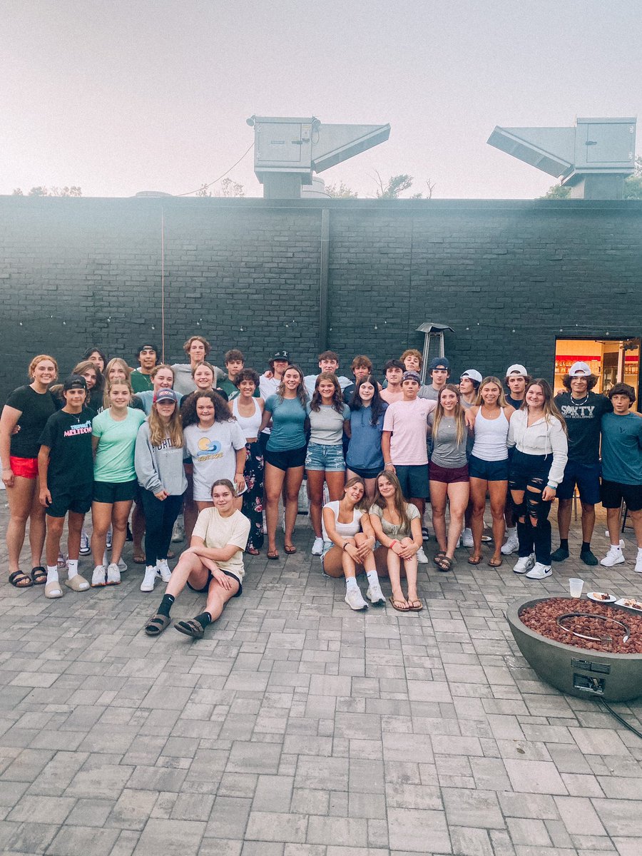 So great having some of the Lions in town for the Lovell Hockey College Combine! Looking forward to move in day with this AMAZING group 🦁