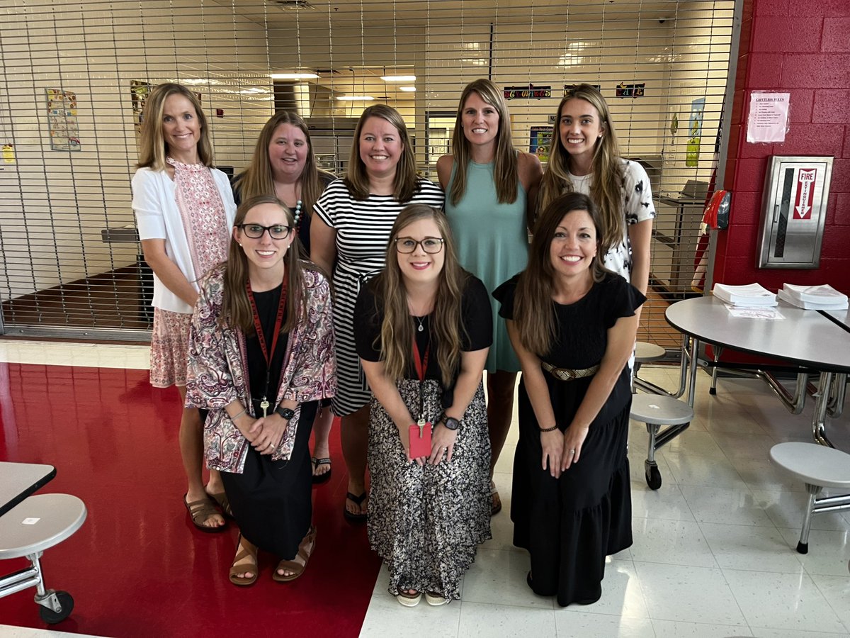 We are excited to welcome our new group of Kindergarteners!!