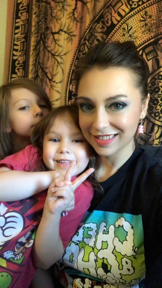 Just a couple besties ❤️