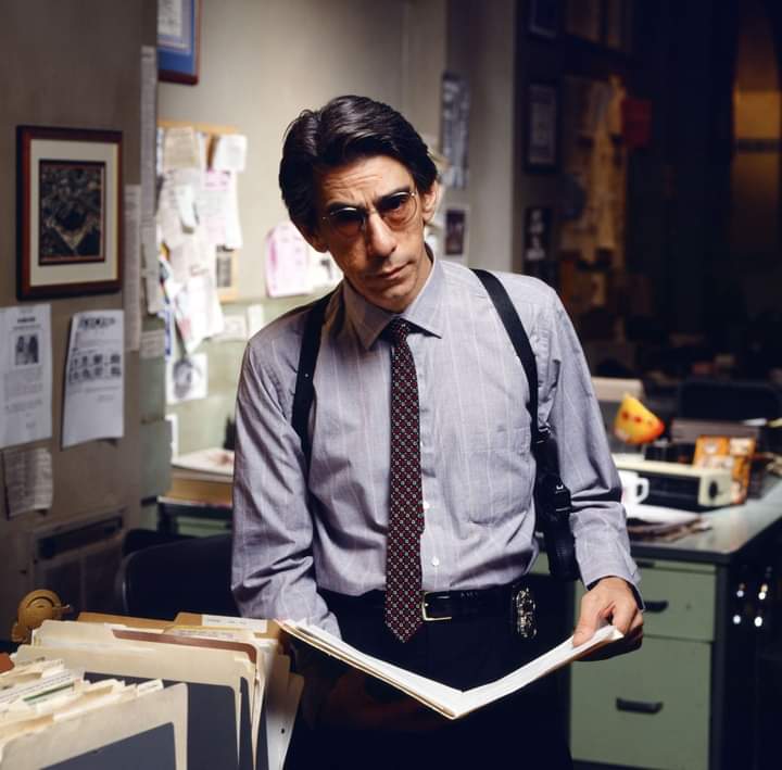 Happy Birthday to Richard Belzer who turns 78 today!  Pictured here as John Munch on Law & Order: SVU. 