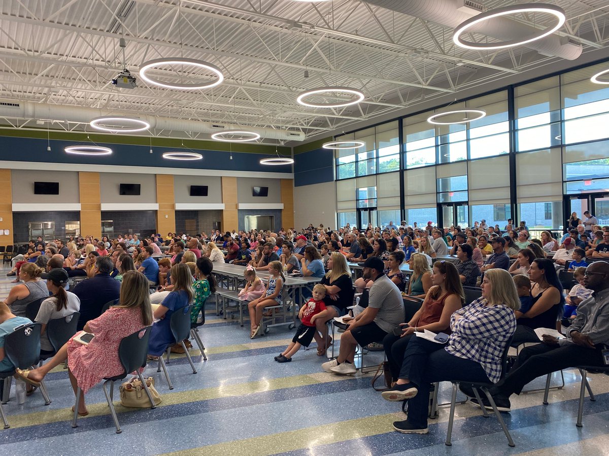 Casey Calhoun(Julep) tweet media