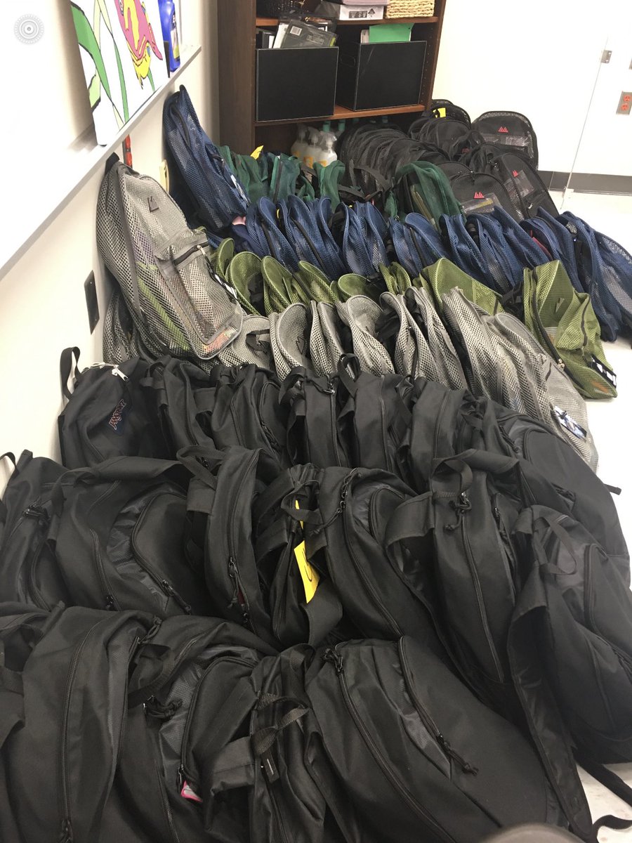 <a href="/TCBSSB/">Third Coast Bank SSB</a> <a href="/MBKHouston/">My Brother's Keeper (MBK) Houston</a> Thank you for your generous donation of school supplies. It is random acts of kindness daily that truly impact the world. Thank you for your partnership. @HISD_Wraparound <a href="/Leigha_Curry7/">Leigha Curry</a> <a href="/Abstract1908/">VeRonique Williams-Franklin</a>