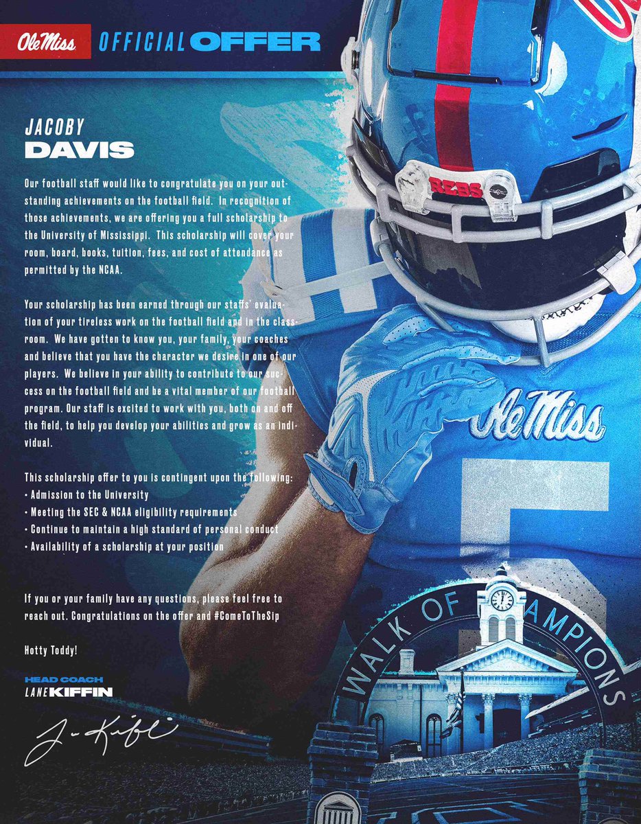 JacobyDavis5_'s tweet photo. Blessed to receive official offers from @OleMissFB &amp; @UHCougarFB https://t.co/AV9w04h9Ve