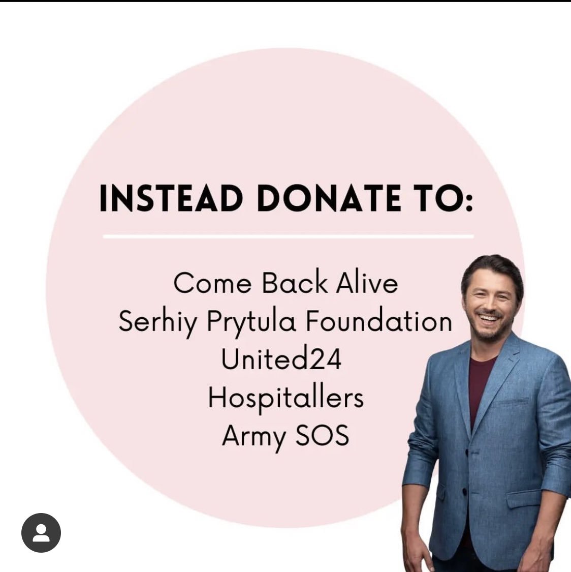 azuriota's tweet photo. anyways just a reminder if you really want to help Ukraine: https://t.co/vJPheowiyd